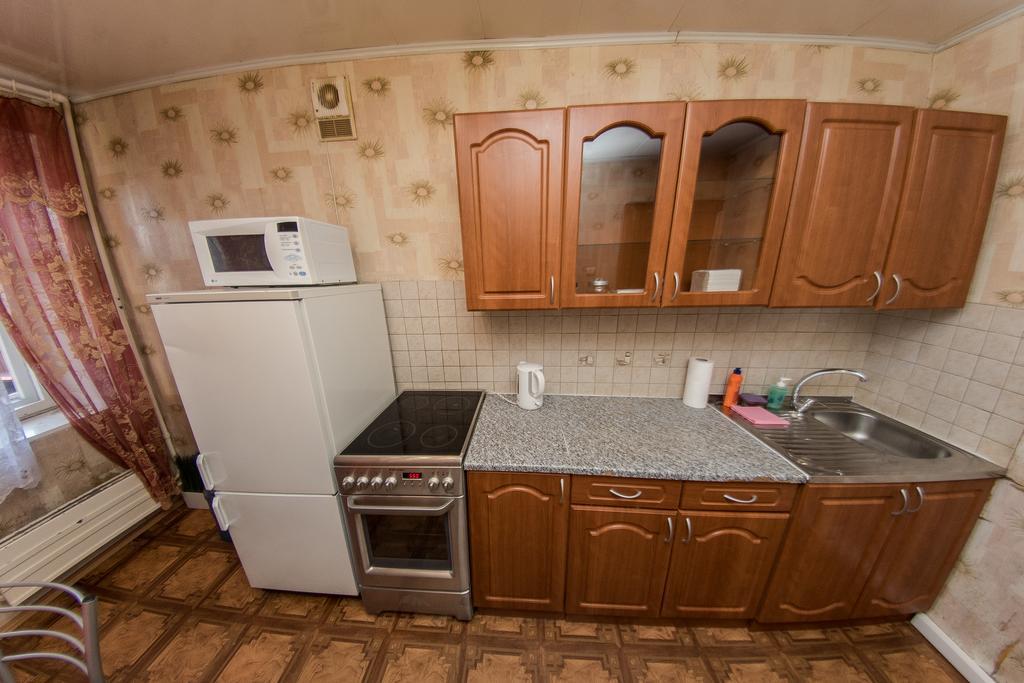 Apartment On 8 Marta 80 JJekaterinburg Rom bilde